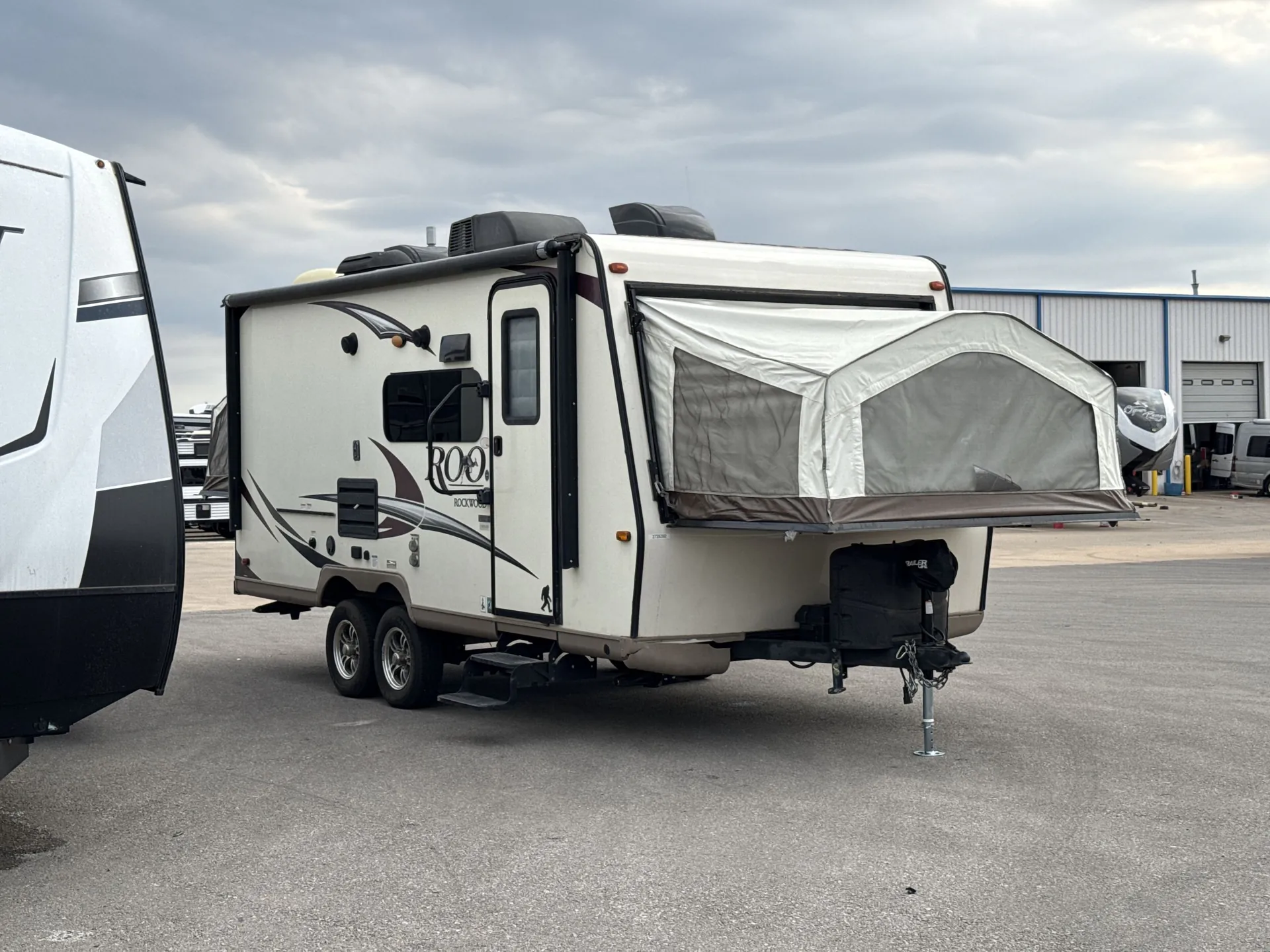 2018 Forest River Rockwood Roo 183