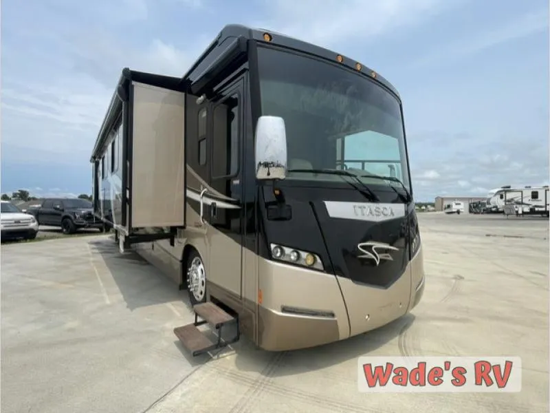 2013 Itasca Meridian 42E - Main photo