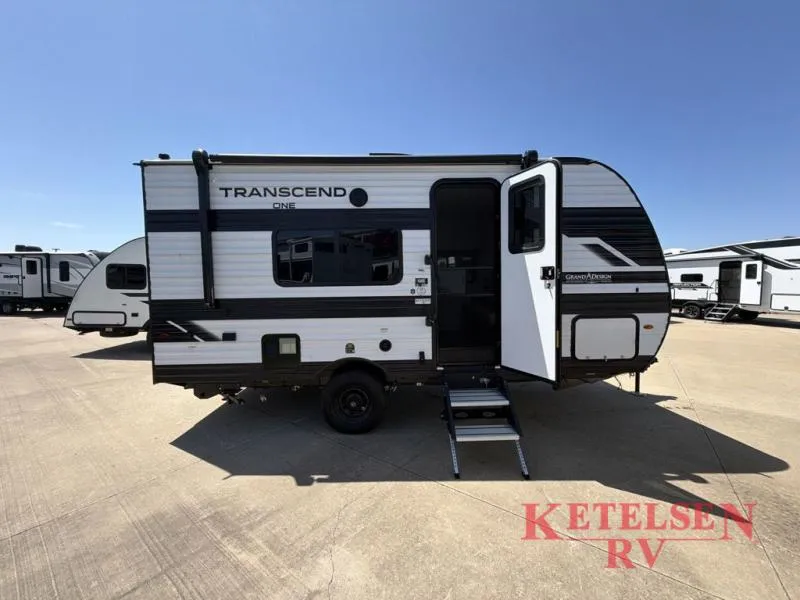 2025 Grand Design Transcend One 151RB - Photo 2