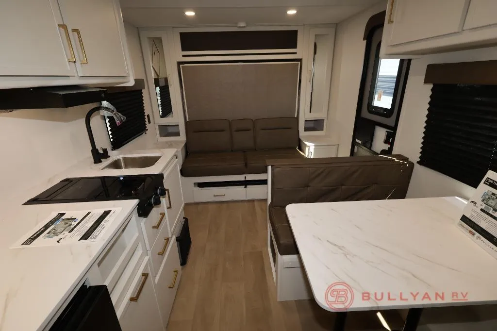 2026 Grand Design Transcend One 151RB - Photo 4