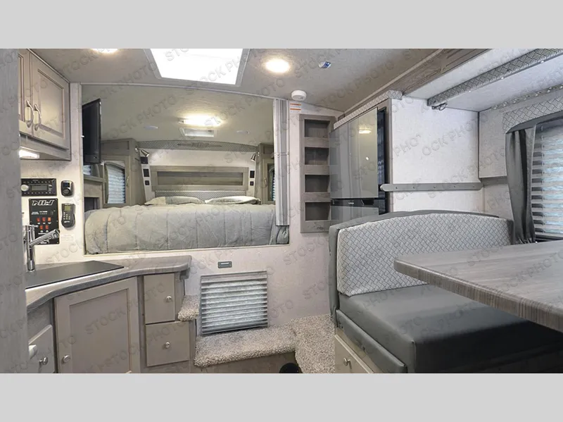 2027 Northwood Arctic Fox Camper 811 - Photo 4