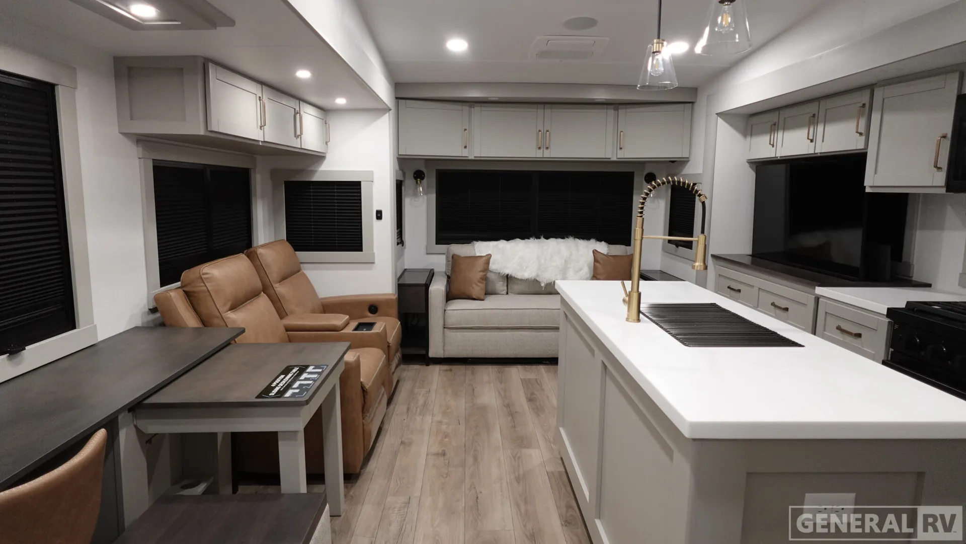 2026 Brinkley Model Z 3100 - Photo 3