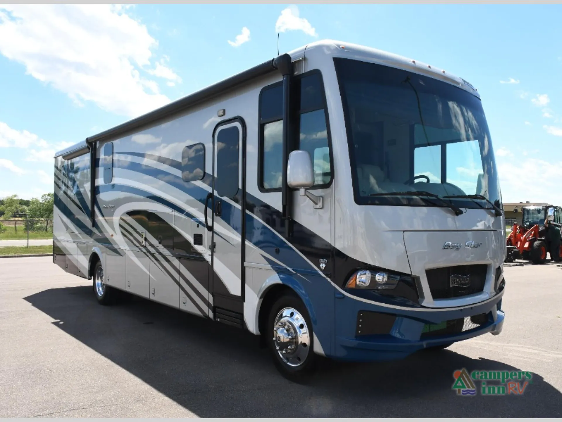 2022 Newmar Bay Star 3616 - Photo 2