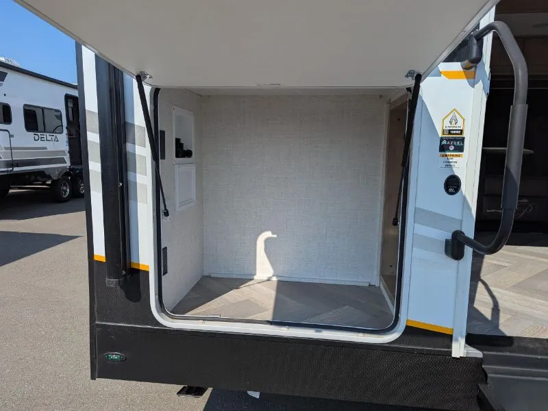 2026 Ember RV E-Series 18RBE - Photo 4