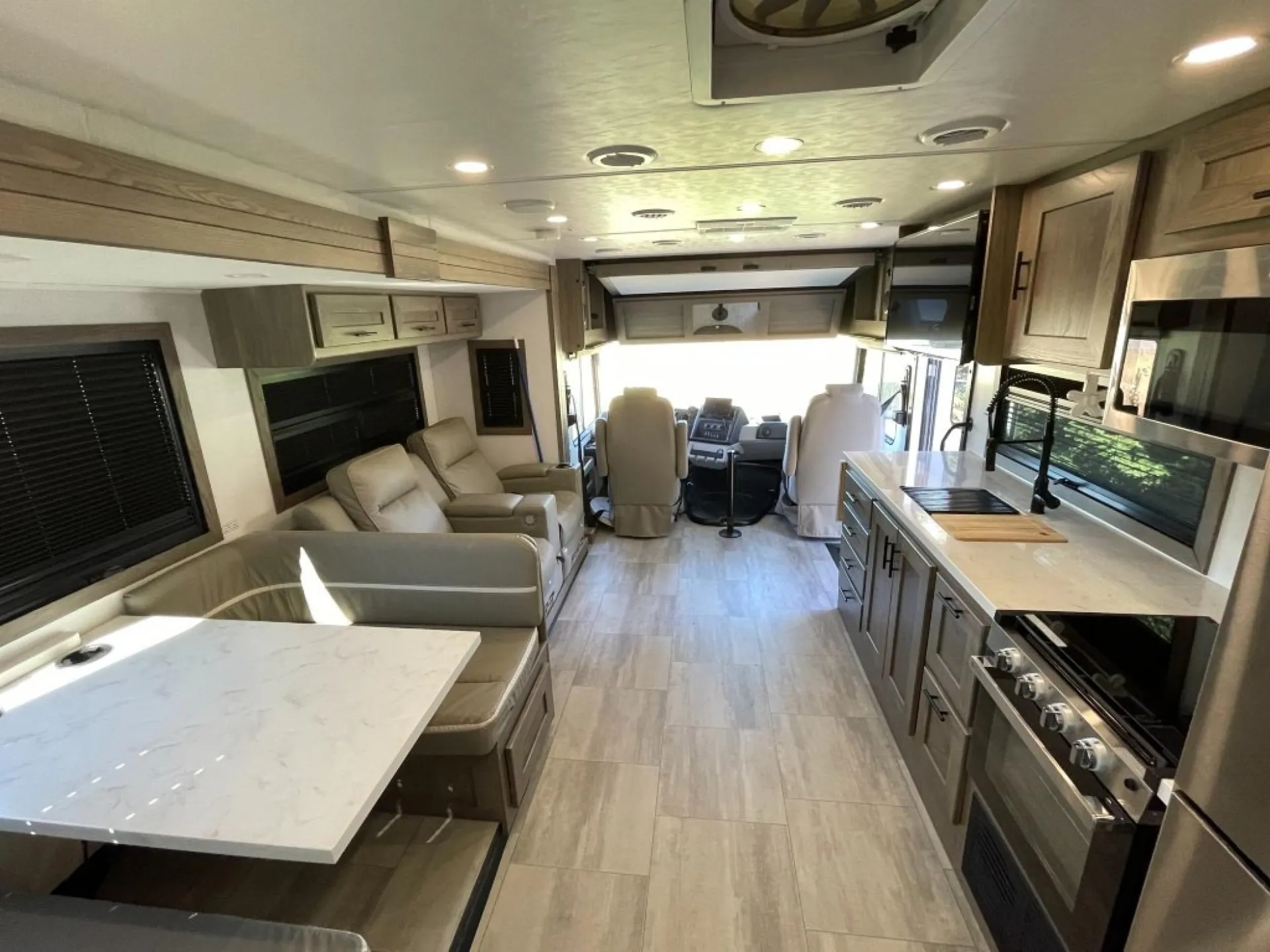 2025 Forest River FR3 35G - Photo 4