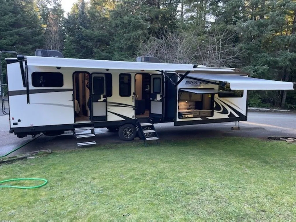 2024 Venture RV SportTrek Touring Edition STT333VFK - Photo 3