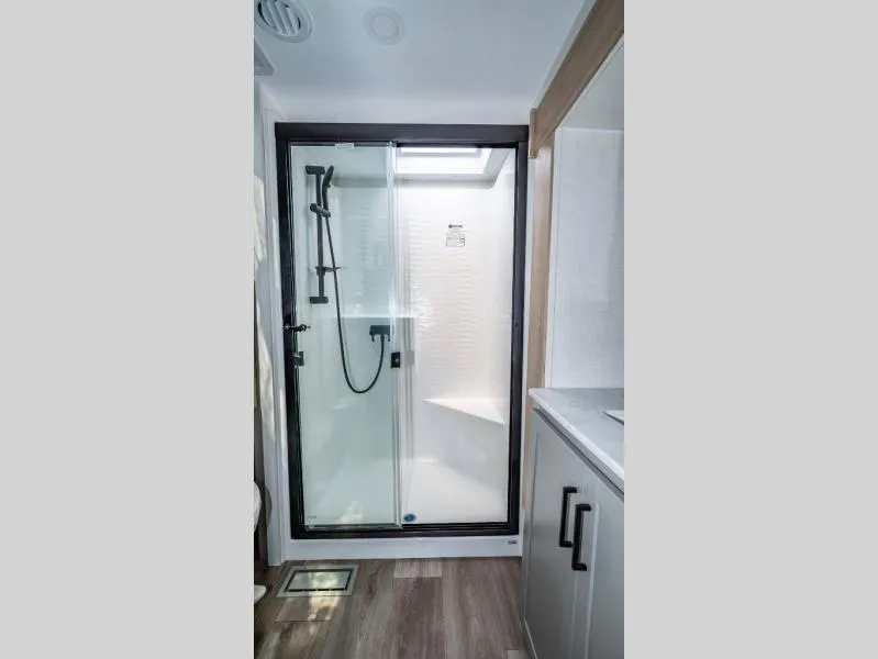 2027 KZ Ridgeway 32ML - Photo 2