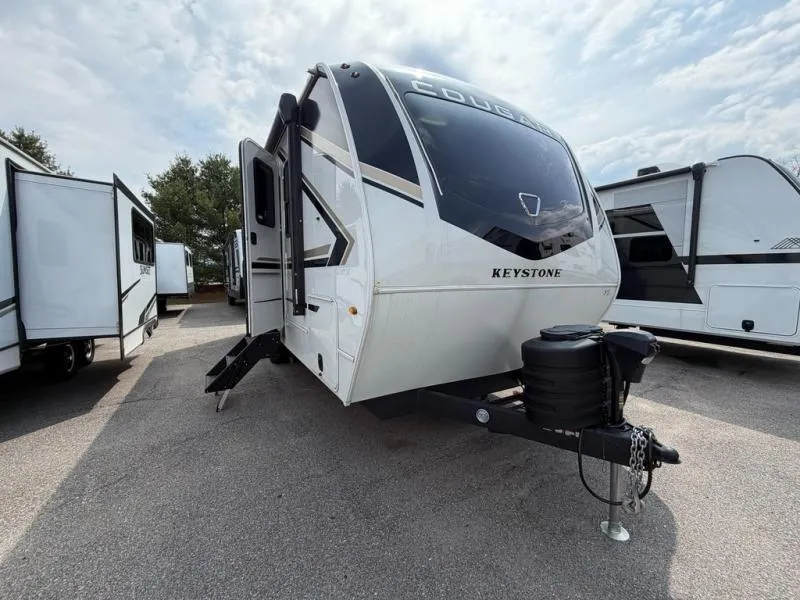 2026 Keystone Cougar Half-Ton 22MLS - Photo 3