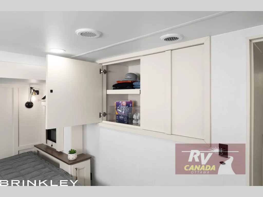 2027 Brinkley Model R 3710, Photos photo 40