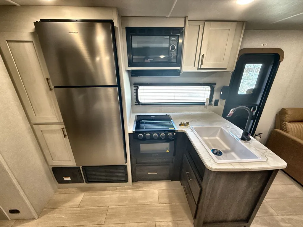 2026 CrossRoads Zinger Lite 260RL, Photos photo 30
