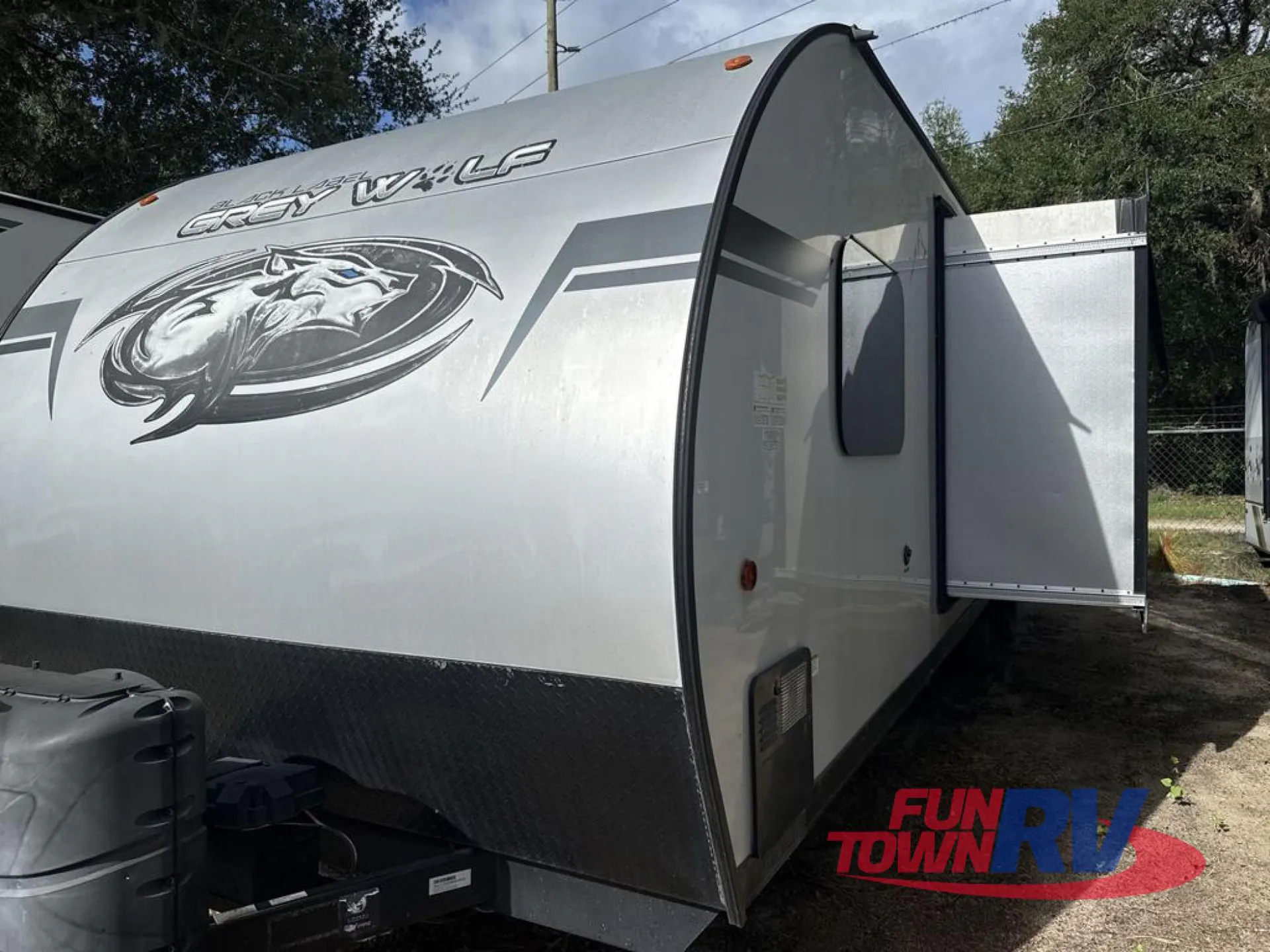 2021 Forest River Cherokee Grey Wolf Black Label 26DBHBL - Photo 4