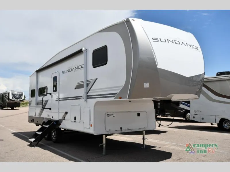 2027 Heartland Sundance XLT 24ML - Photo 2