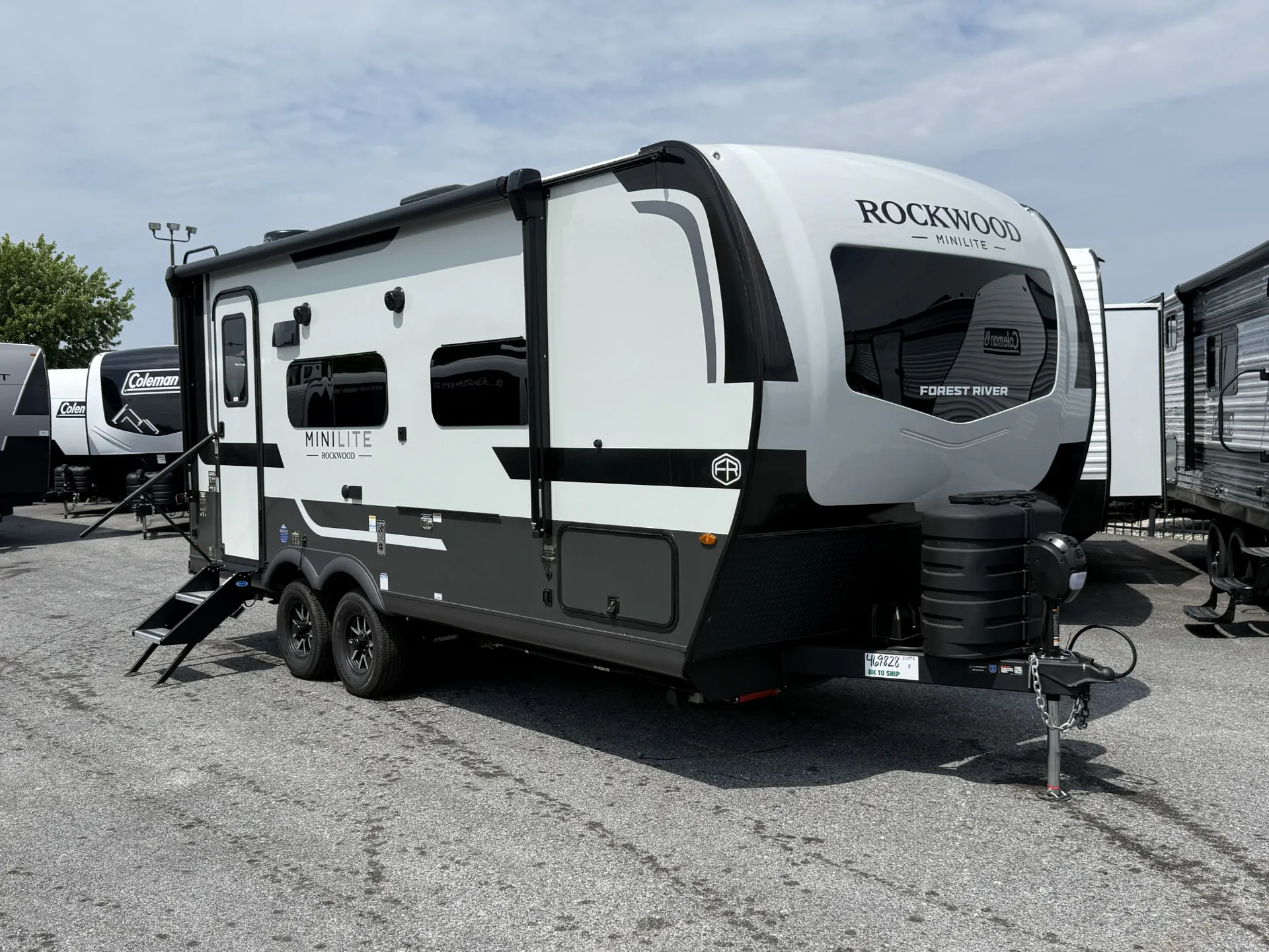 2026 Forest River Rockwood Mini Lite 2109S - Photo 2
