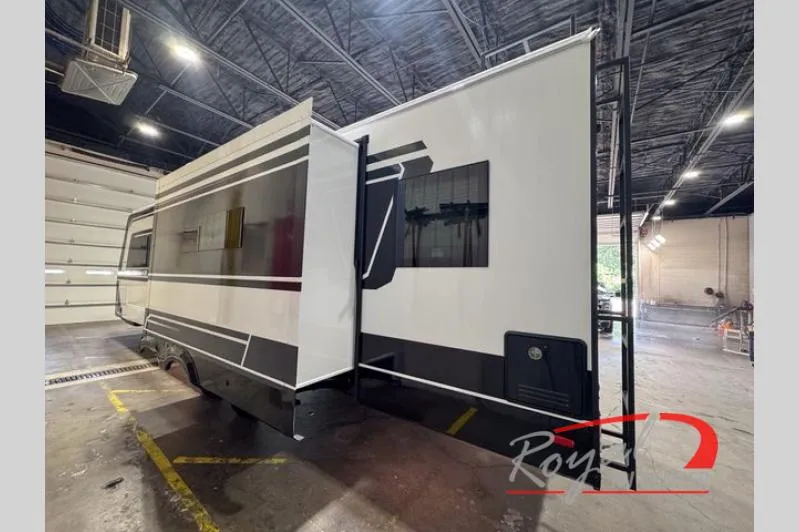 2025 Brinkley Model Z AIR 295 - Photo 4