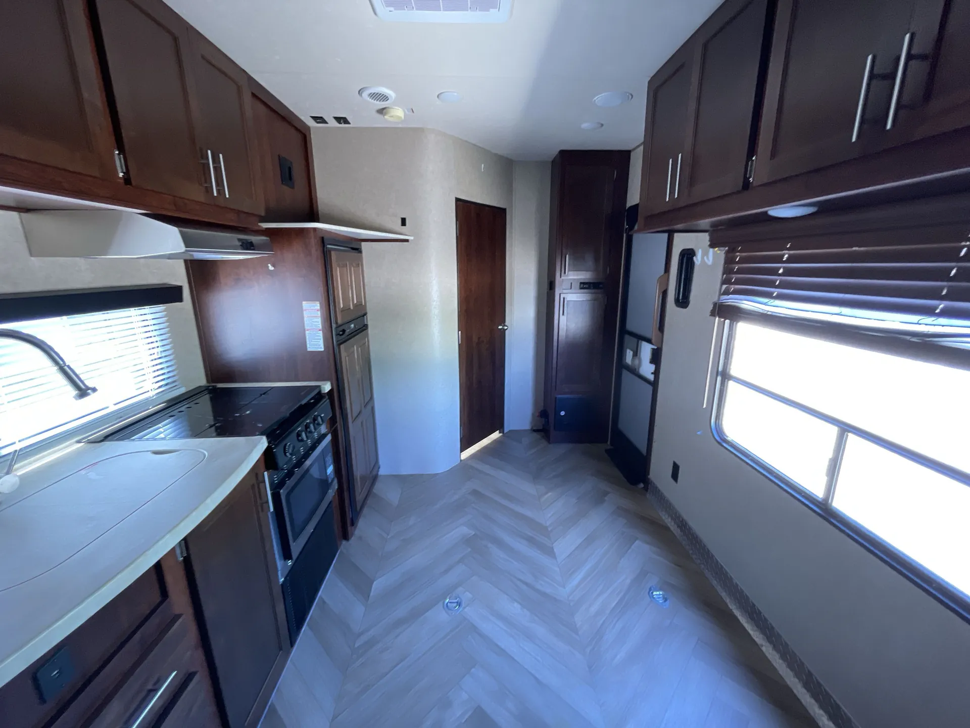 2018 Forest River Vengeance 25V — living area main
