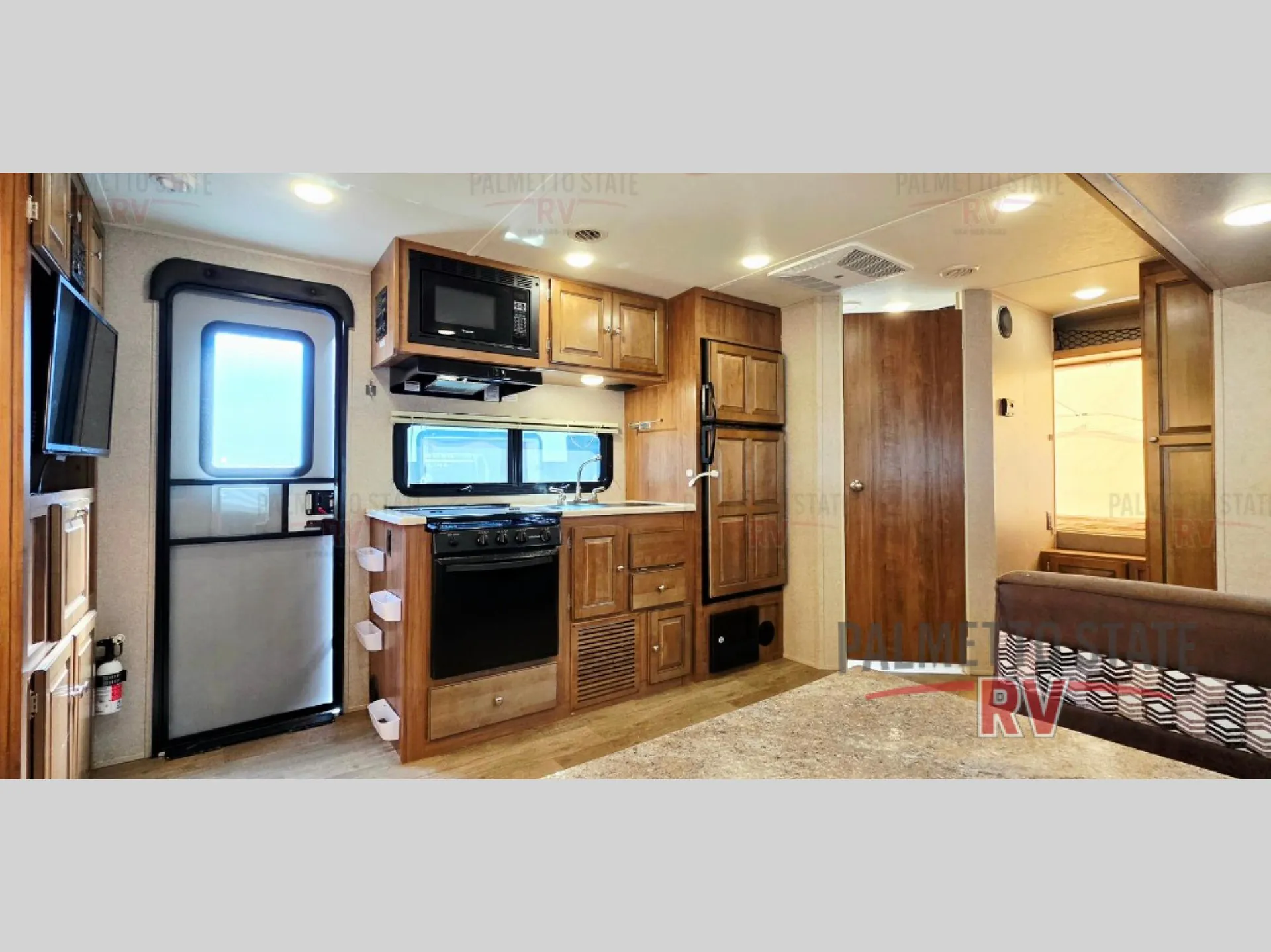 2019 Forest River Rockwood Roo 21SS — Photo 6