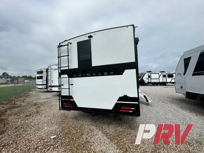 2026 Brinkley Model Ix 23X - Photo 3