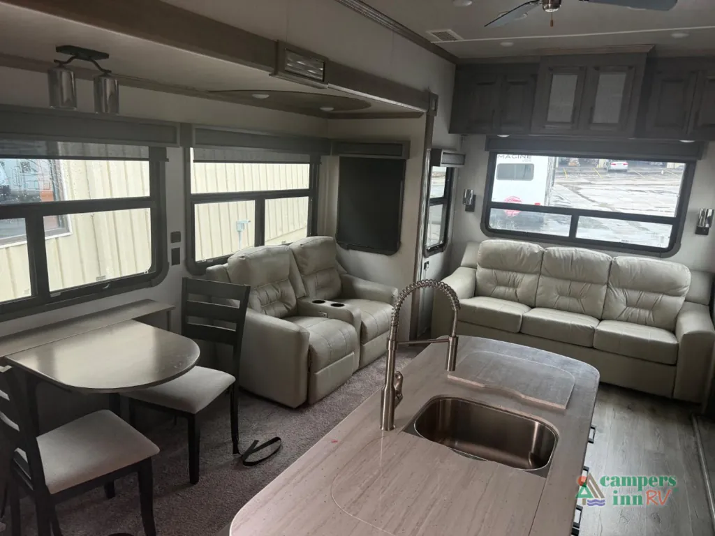 2020 Forest River Cedar Creek Champagne Edition 38EL, Photos photo 16