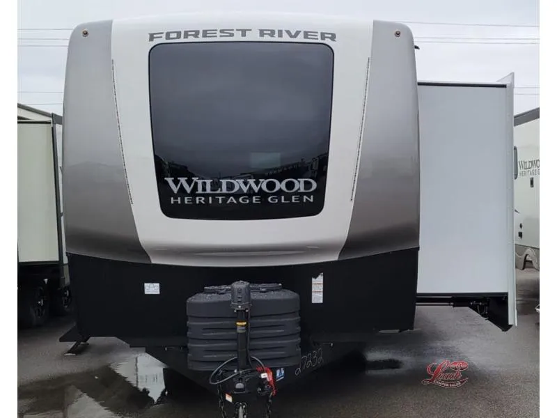 2025 Forest River Wildwood 261FKRB - Photo 2