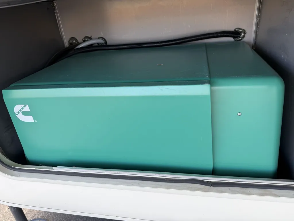 2019 Forest River Cedar Creek Champagne Edition 38EL, Photos photo 13