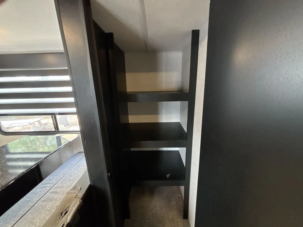 2022 Forest River Cherokee 306MM, Photos photo 14