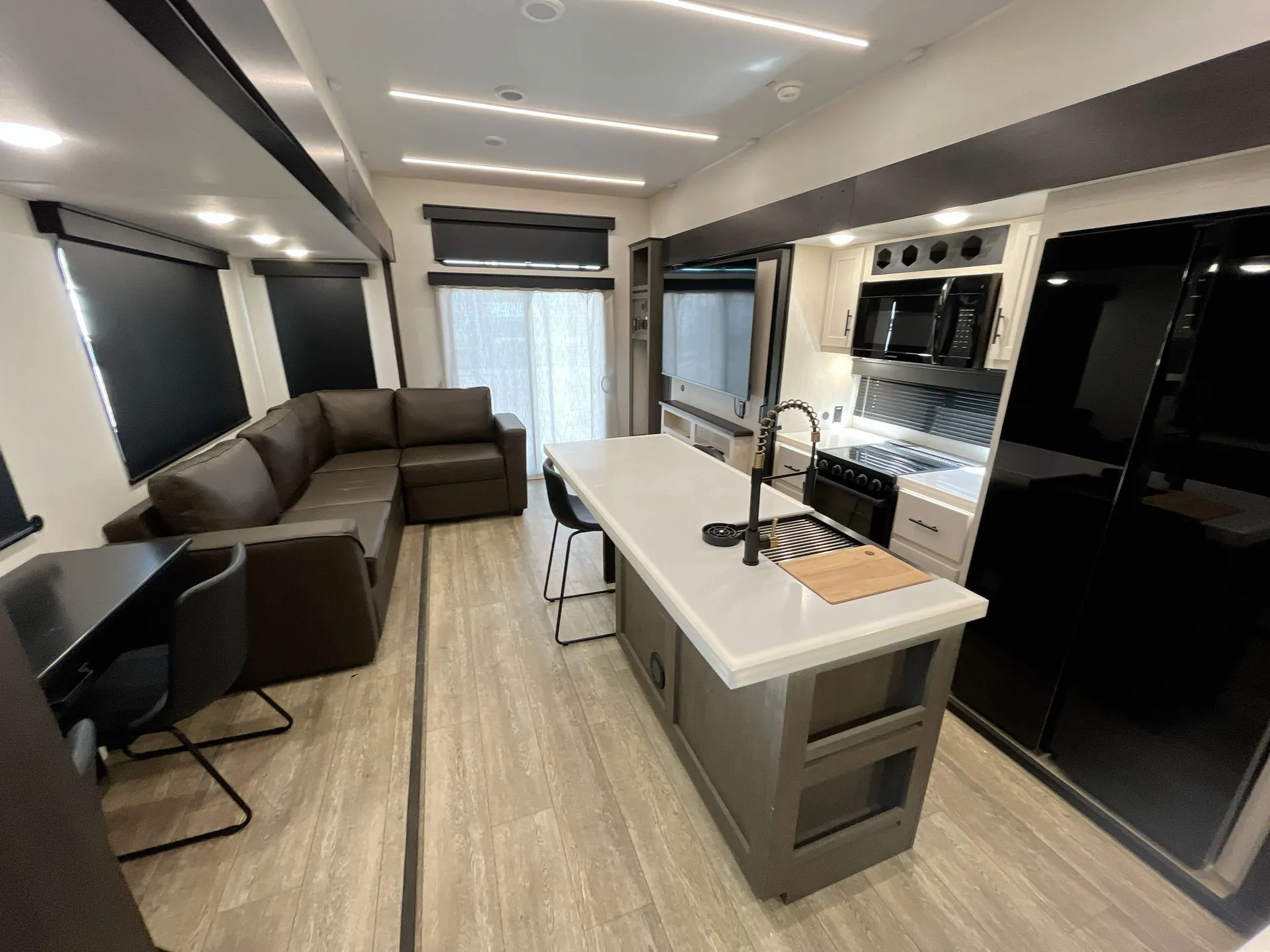 2025 Forest River Arctic Wolf 3800DECK — living area main