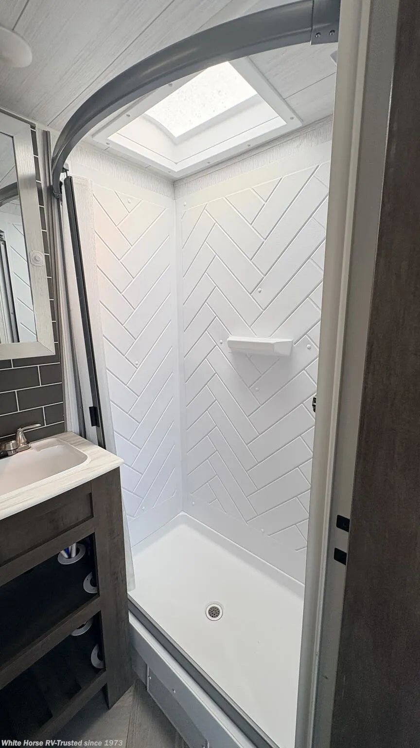 2022 Forest River Wildwood 31KQBTS, Photos photo 21