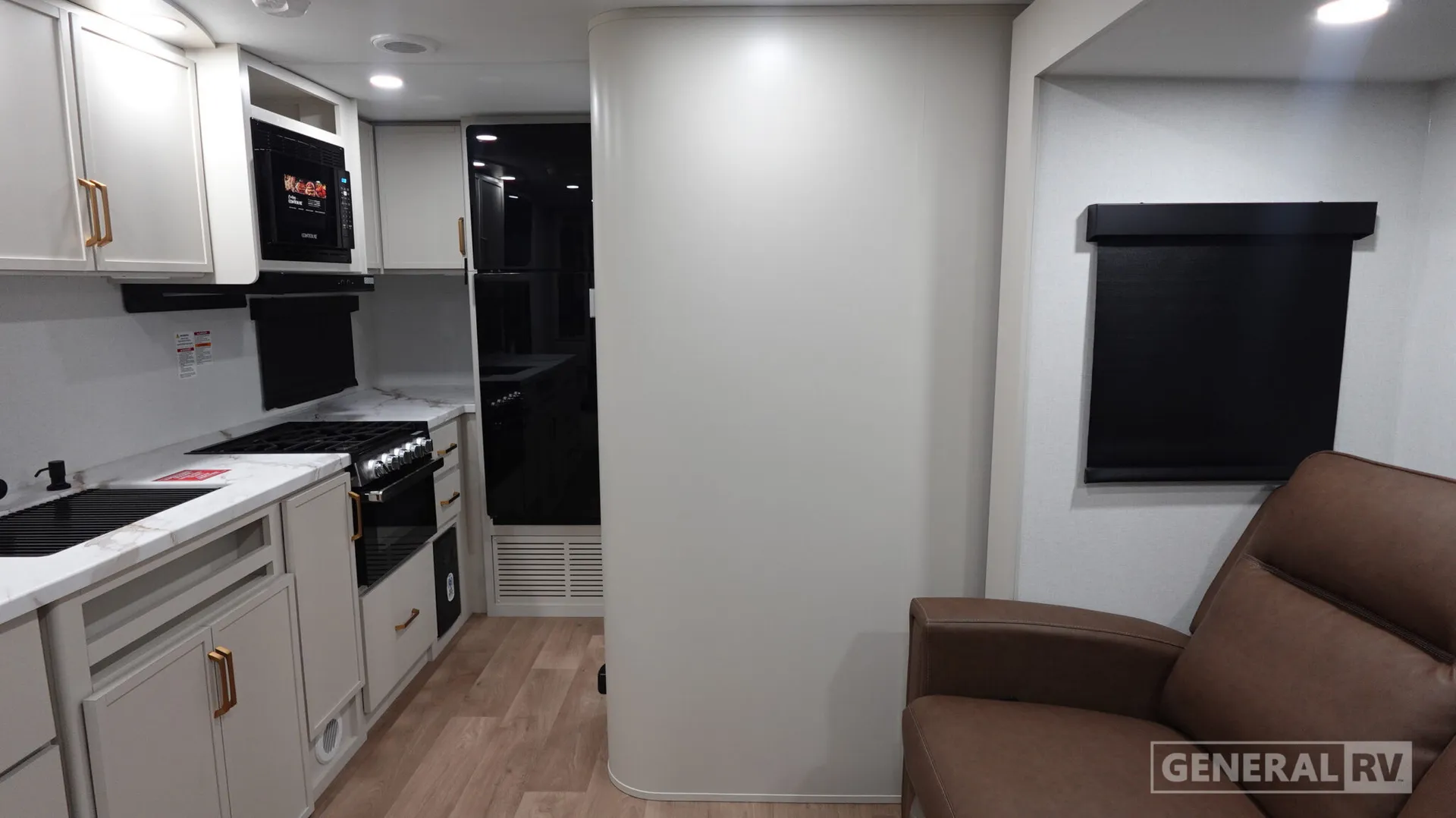 2027 Grand Design Imagine XLS 17MKE - Photo 3