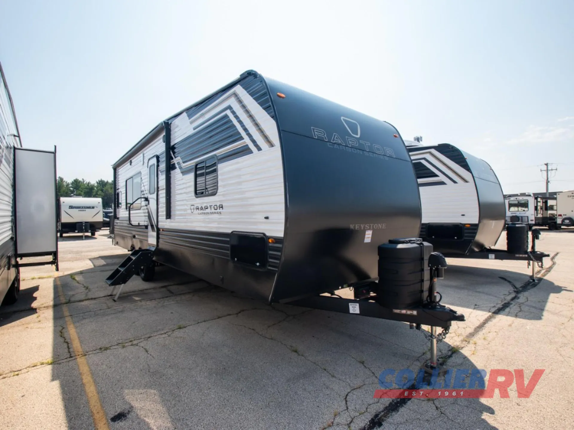 2026 Keystone Carbon 30WFO - Photo 2