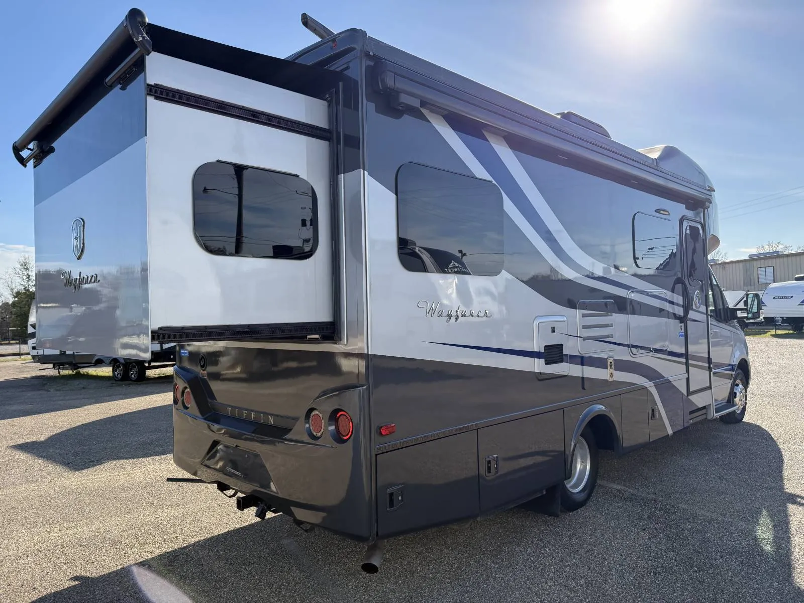 2020 TIFFIN WAYFARER 25 QW - Photo 3