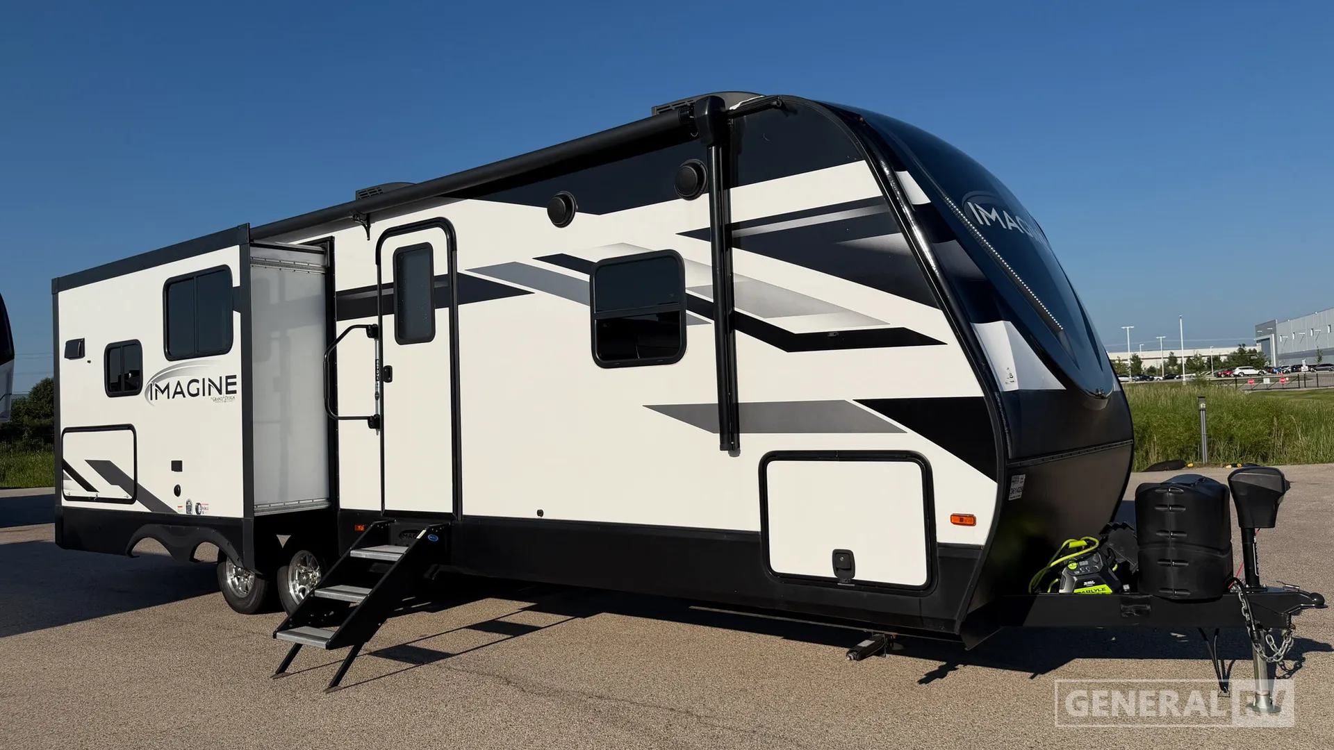 2022 Grand Design Imagine 2670MK - Photo 2