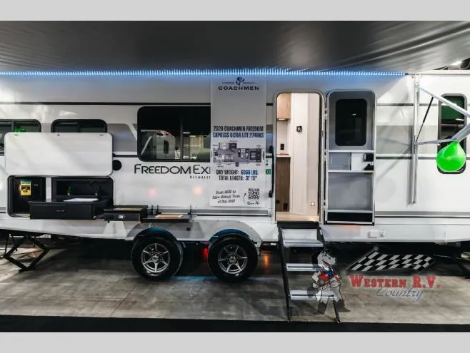 2026 Coachmen Freedom Express Ultra Lite 274RKS - Photo 3