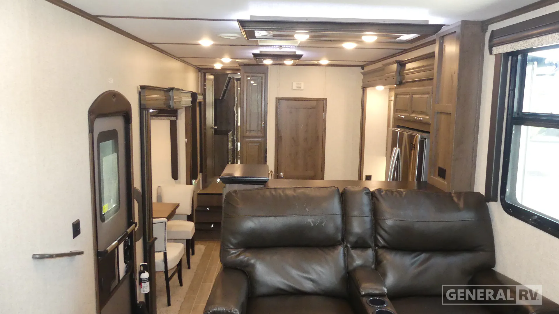 2020 Keystone Montana 3761FL - Photo 3