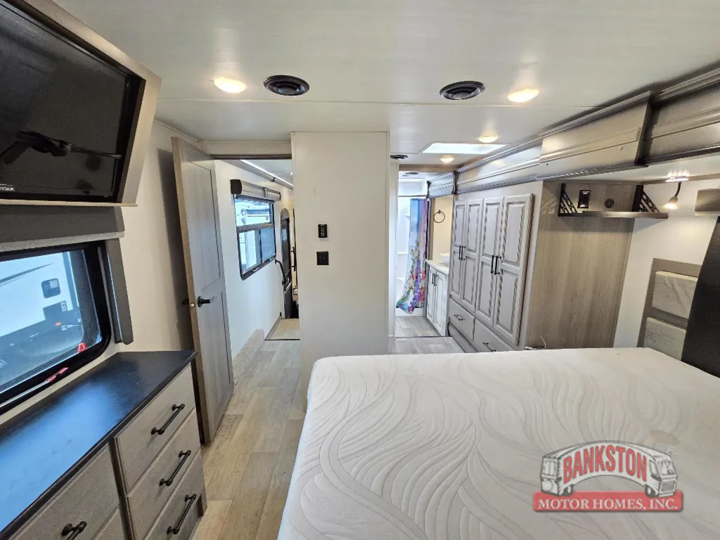 2022 Keystone Montana 3813MS, Photos photo 38