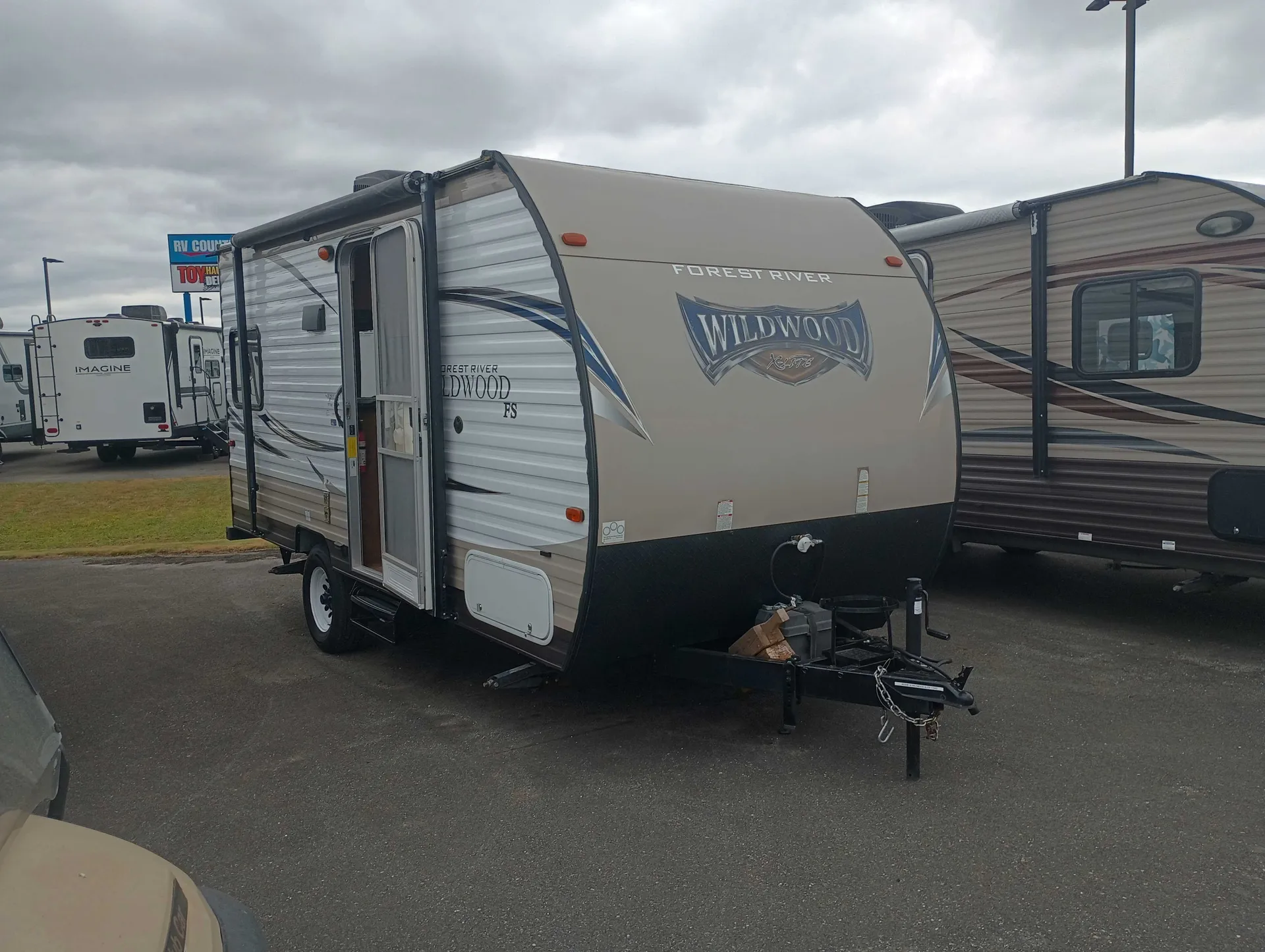 2018 Forest River Wildwood X-Lite 175RD - Photo 2