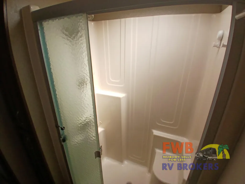 2018 Forest River Cedar Creek Champagne Edition 38EL, Photos photo 18