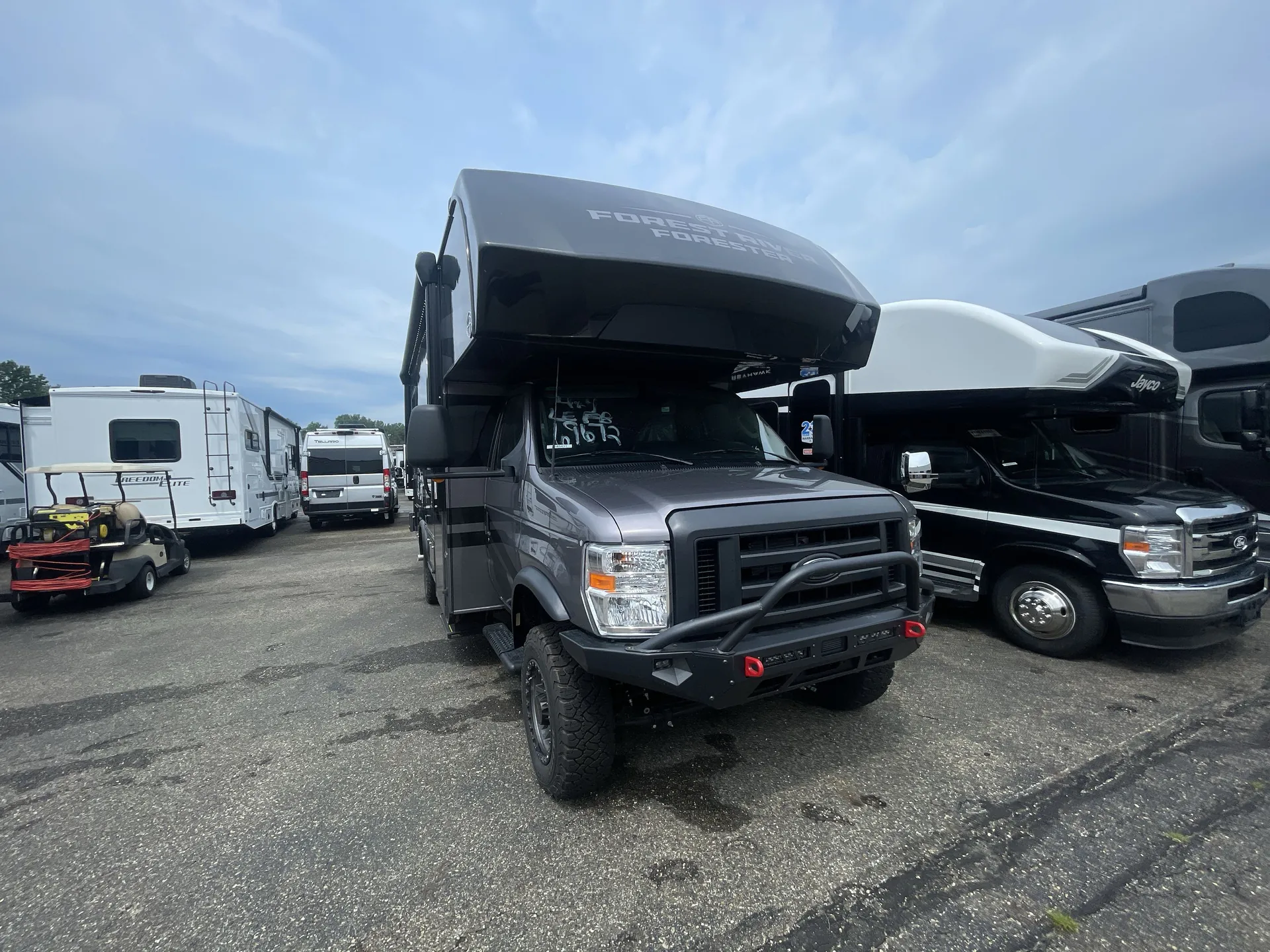 2026 Forest River Forester 23514X4 - Photo 2