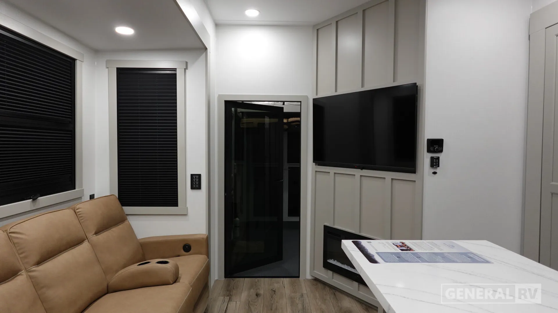 2026 Brinkley Model G 3500 - Photo 3