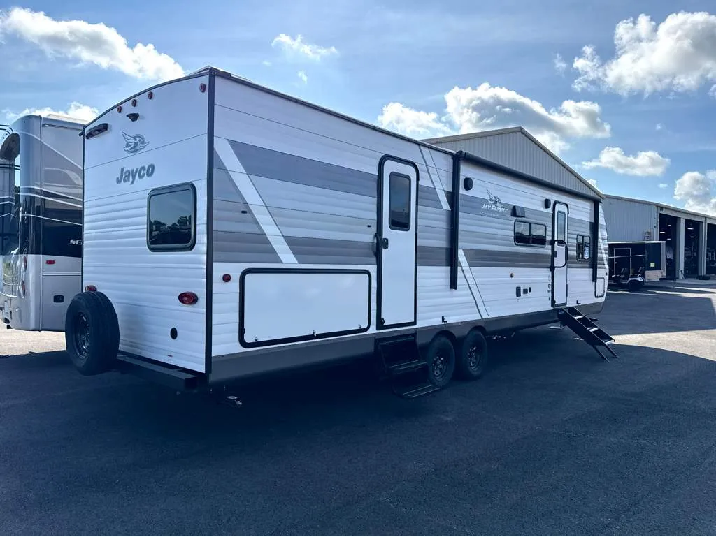 2027 Jayco Jay Flight SLX 321BDS - Photo 3