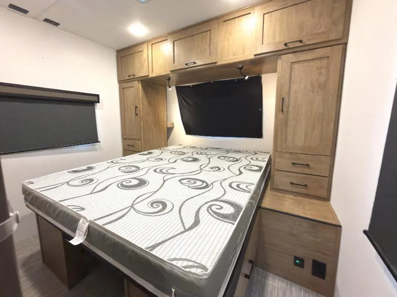 2024 Coachmen Freedom Express Ultra Lite 274RKS, Photos photo 35