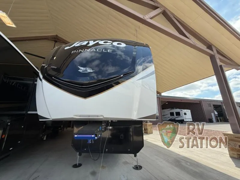2026 Jayco Pinnacle 38FBRK - Photo 3