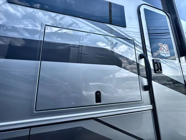 2027 Entegra Coach Accolade 37K, Photos photo 17