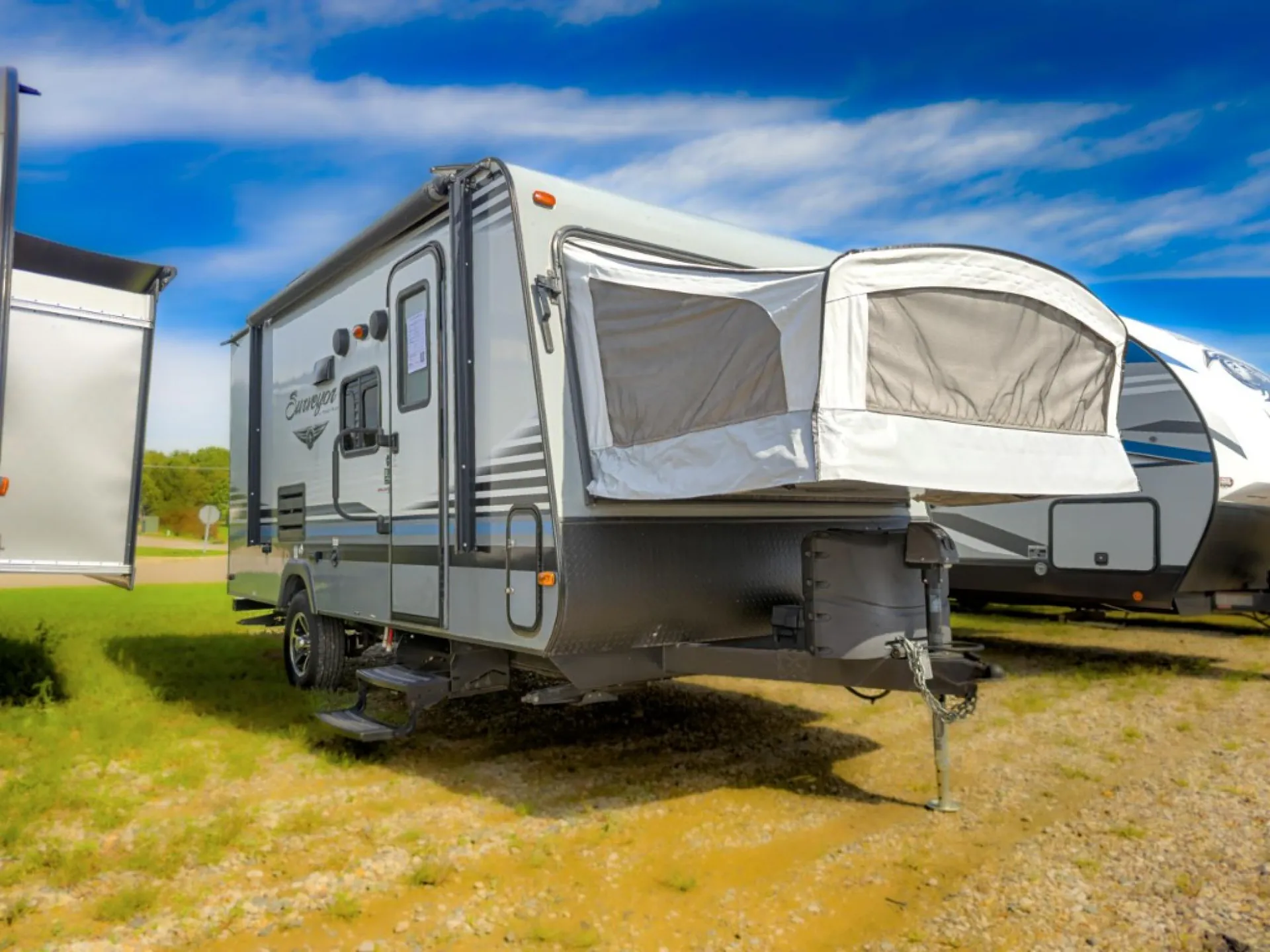 2017 Forest River Surveyor 191T - Photo 4