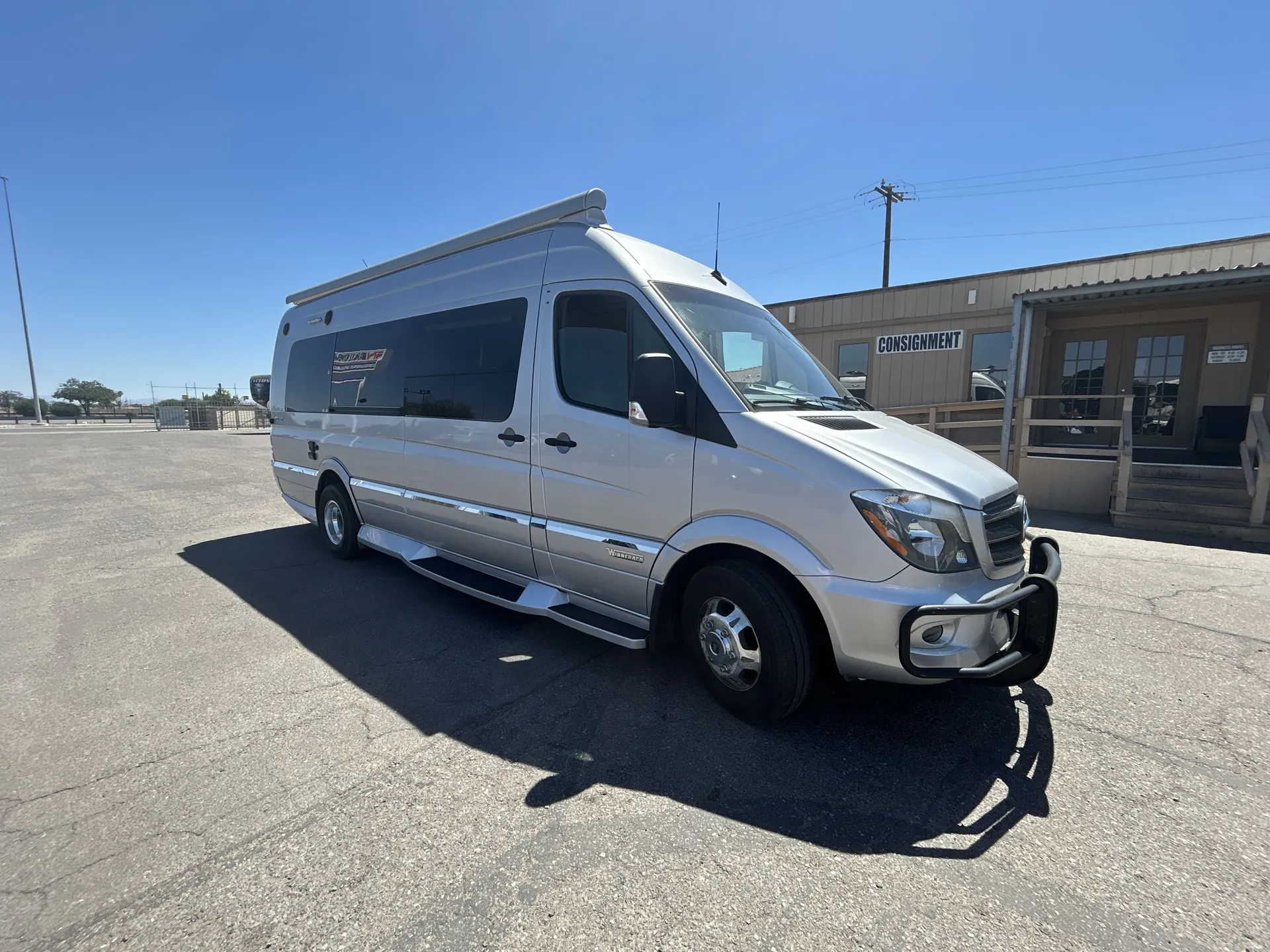 2019 Winnebago Era 70M - Photo 2