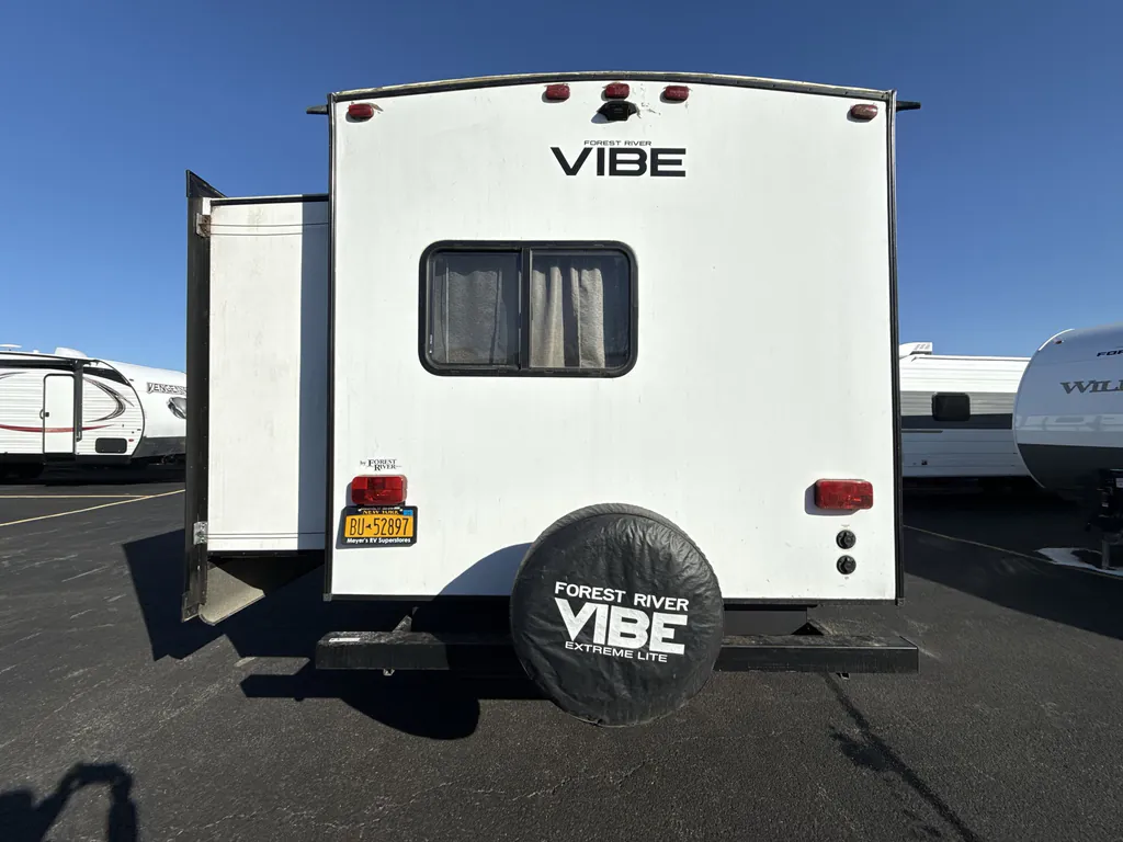 2020 Forest River Vibe 32BH, Photos photo 7