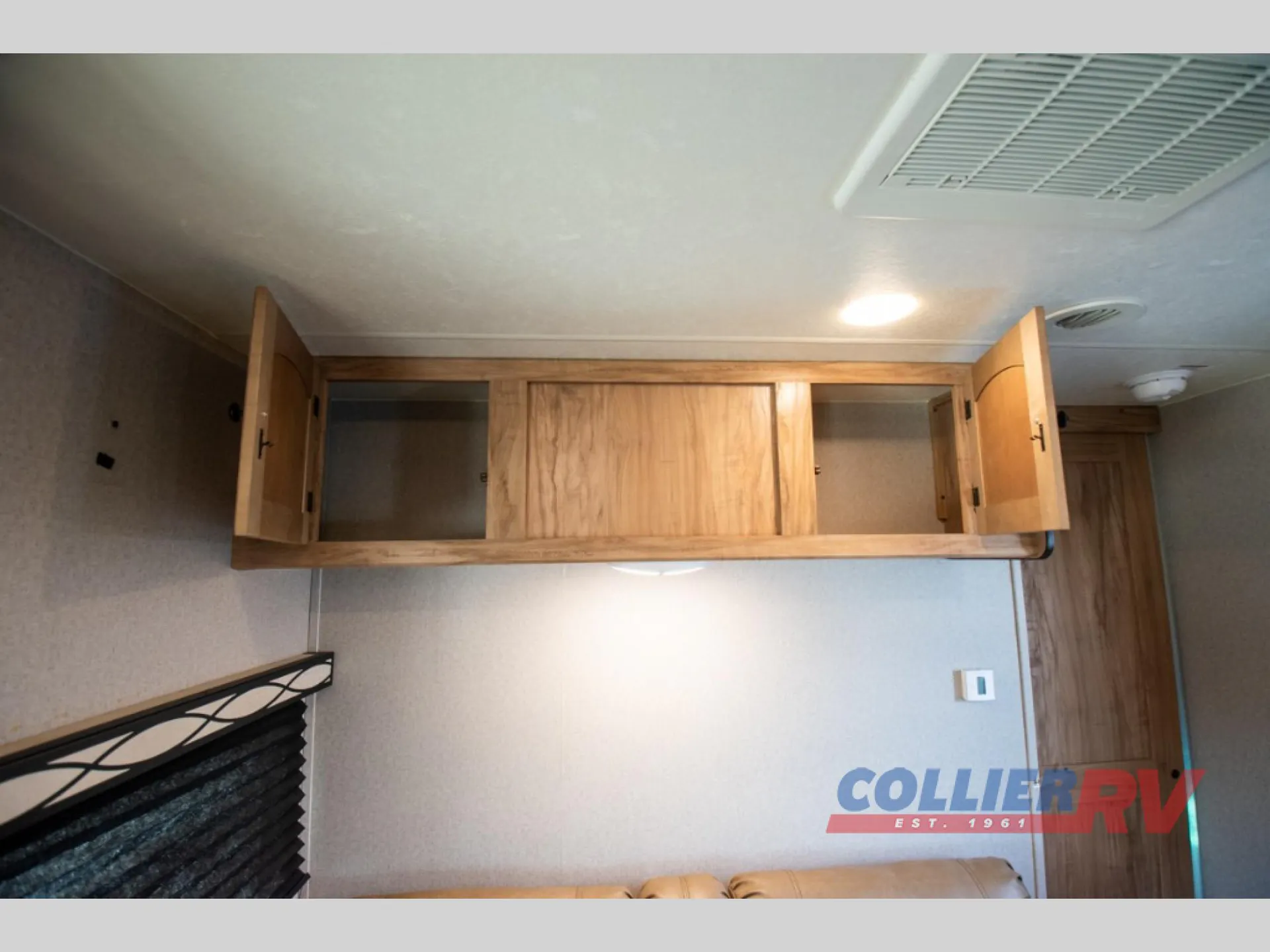 2019 Coachmen Freedom Express Ultra Lite 248RBS - Photo 4