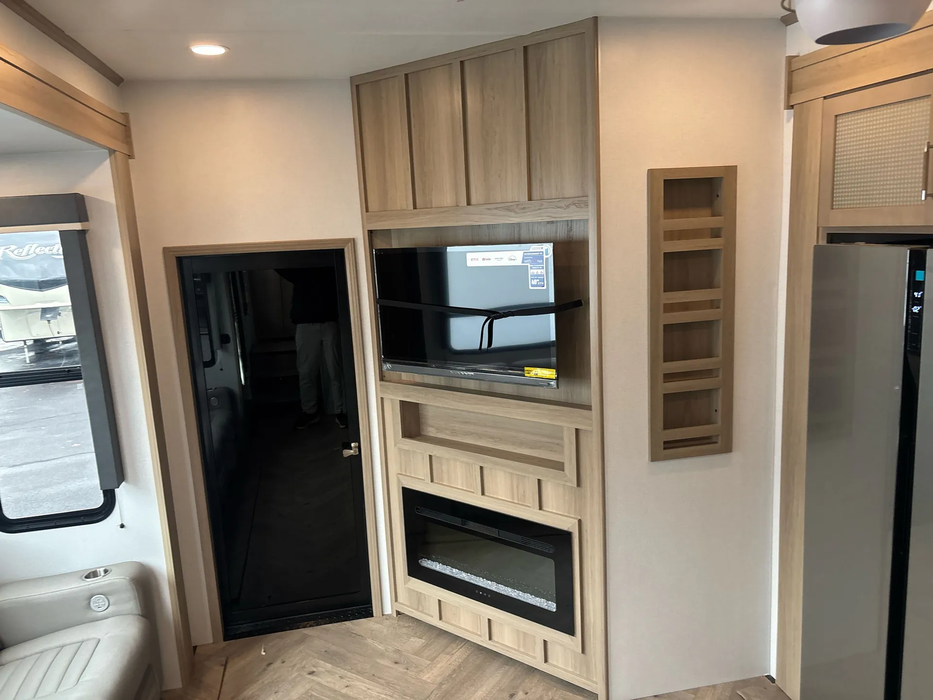 2026 Keystone Carbon 368 — living area main