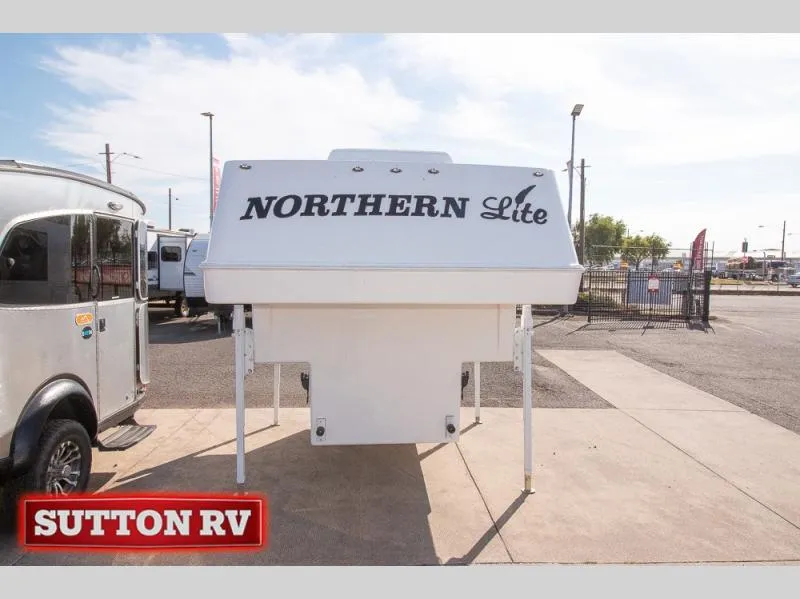 2025 Northern Lite 610 Used    Std Model - Photo 2
