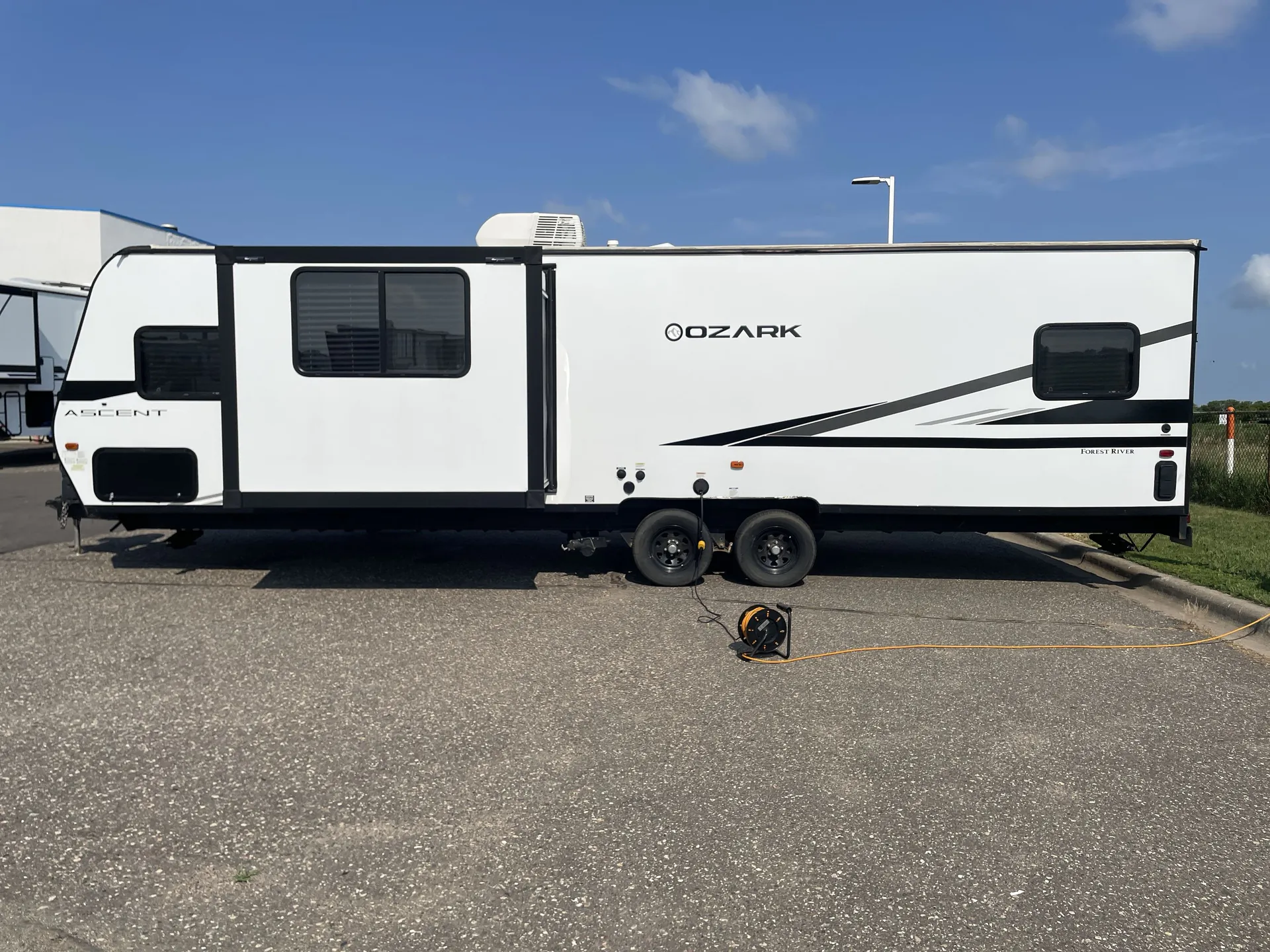 2021 Forest River Ozark 2700TH — off campside