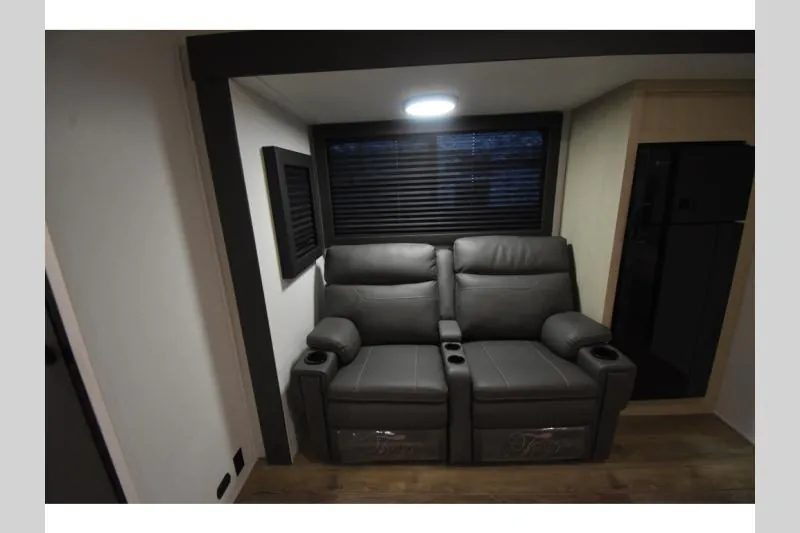 2026 Shasta RVs i-5 Edition 526RBS, Photos photo 8